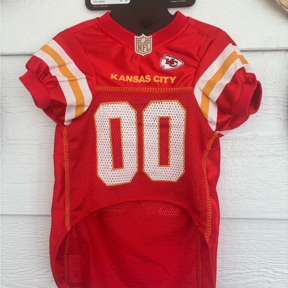 Kansas City Chiefs NFL Red Pet Jersey with Chiefs Logo. NWT Size L - Picture 7 of 7